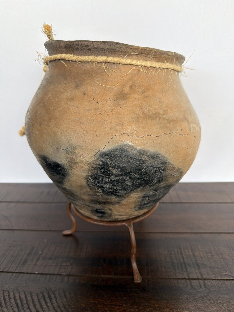 Vintage Rustic Pot On Stand- 9X9X12- AS IS