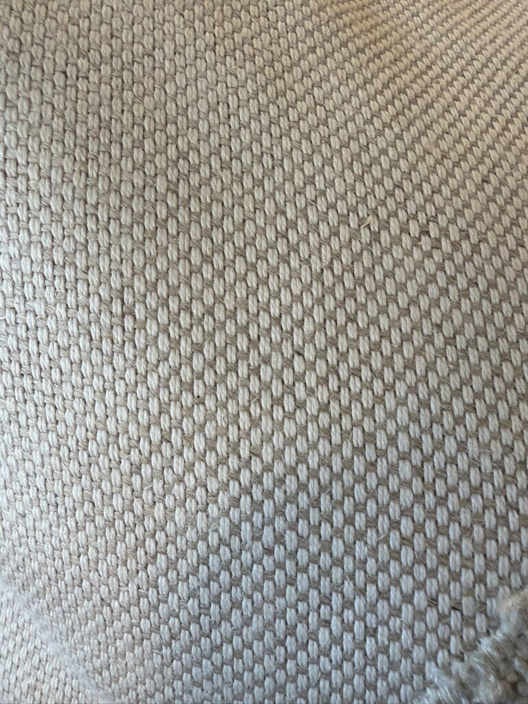 V Rugs & Home Cream Textured Pillow ||- 23X23