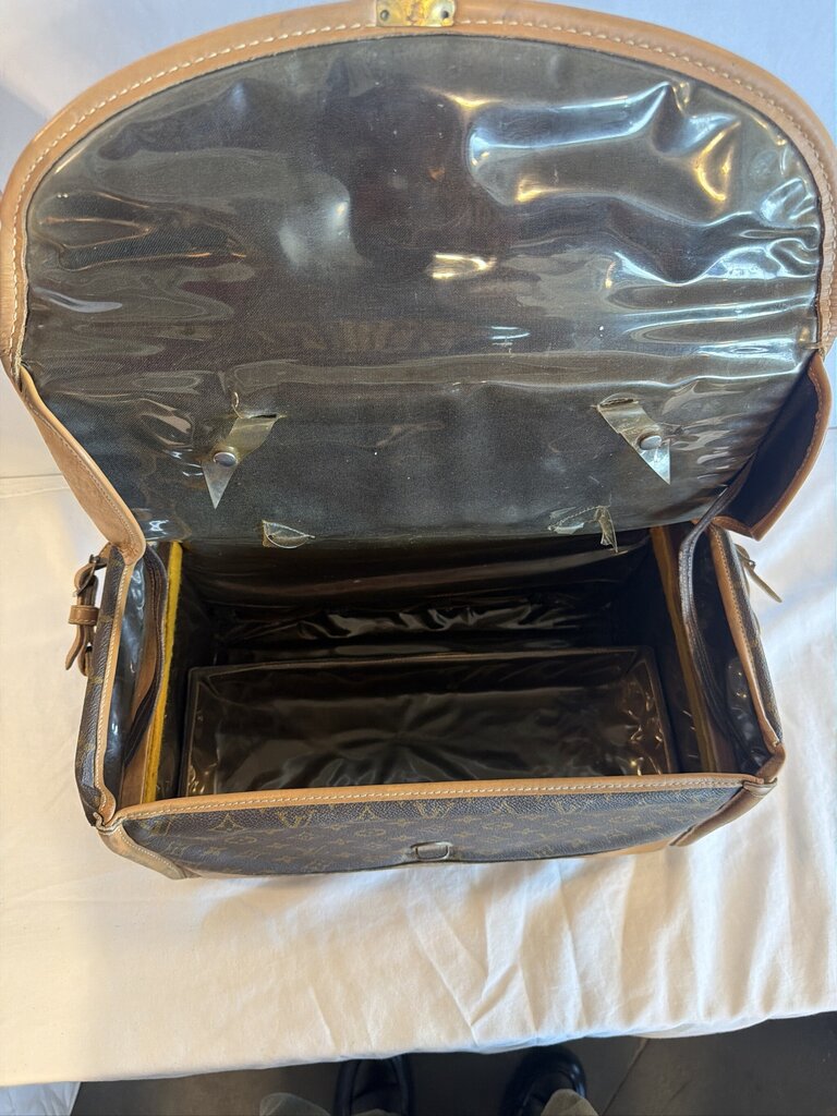 Vintage Louis Vuitton French Company Monogram Cosmetic Vanity Train Case