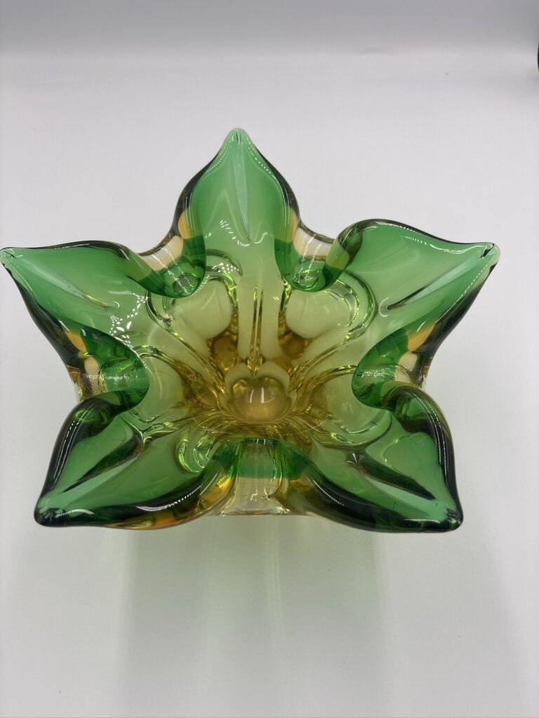 Vintage Art Glass Green Star Bowl- 9X8X5