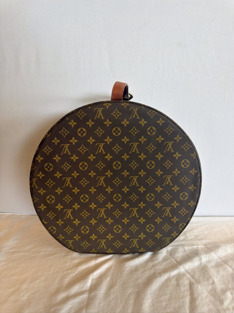 Louis Vuitton Monogram Boite Chapeau 40