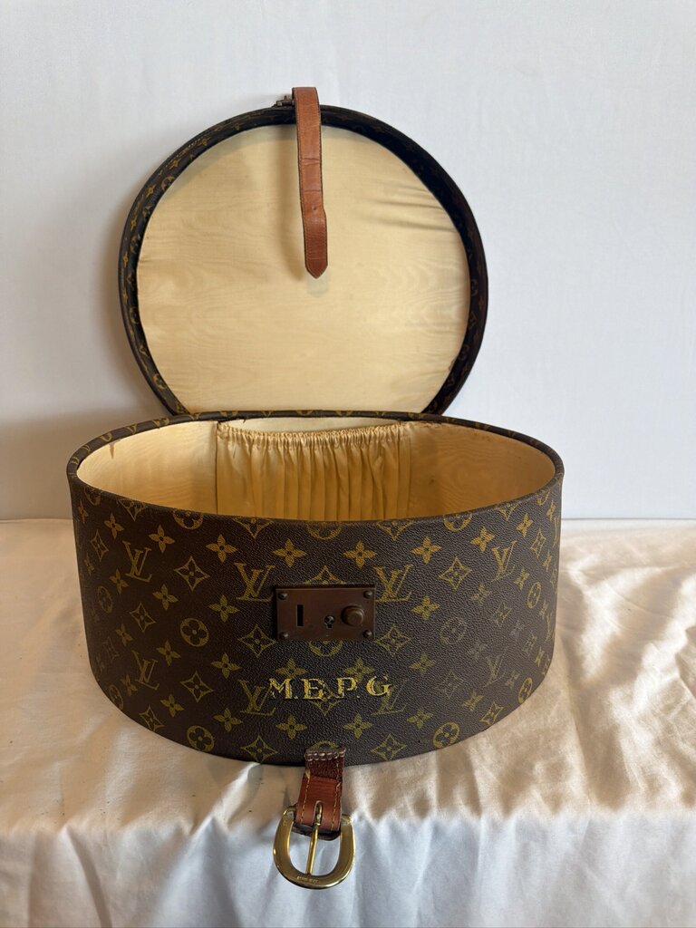 Louis Vuitton Monogram Boite Chapeau 40
