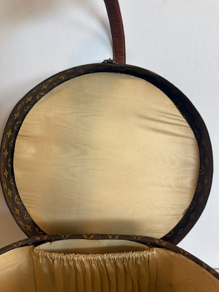 Louis Vuitton Monogram Boite Chapeau 40
