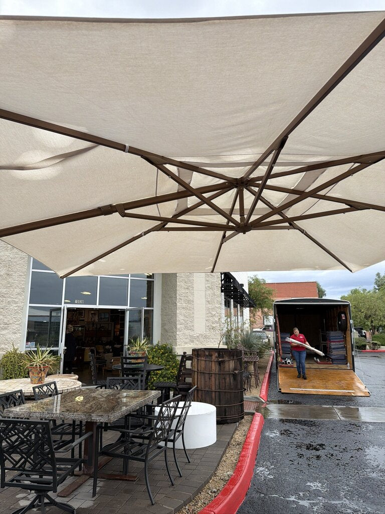 Frontgate Altura Cantilever Umbrella W/ Base - 156X156X108H