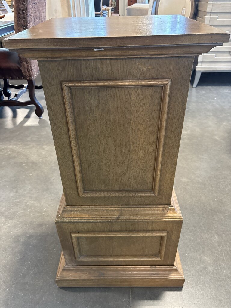 Gold Square Pedestal Table W/ Trim - 20X20X36H