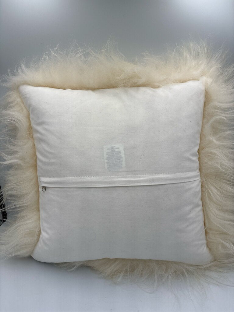 CB2 Icelandic Sheepskin Pillow |- 16X16H
