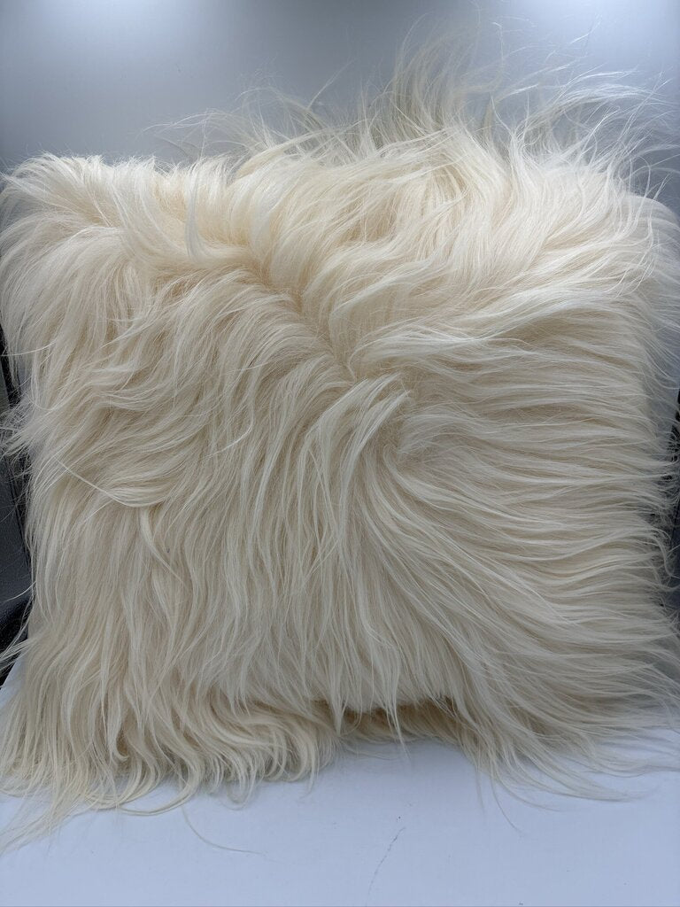 CB2 Icelandic Sheepskin Pillow || - 16X16H