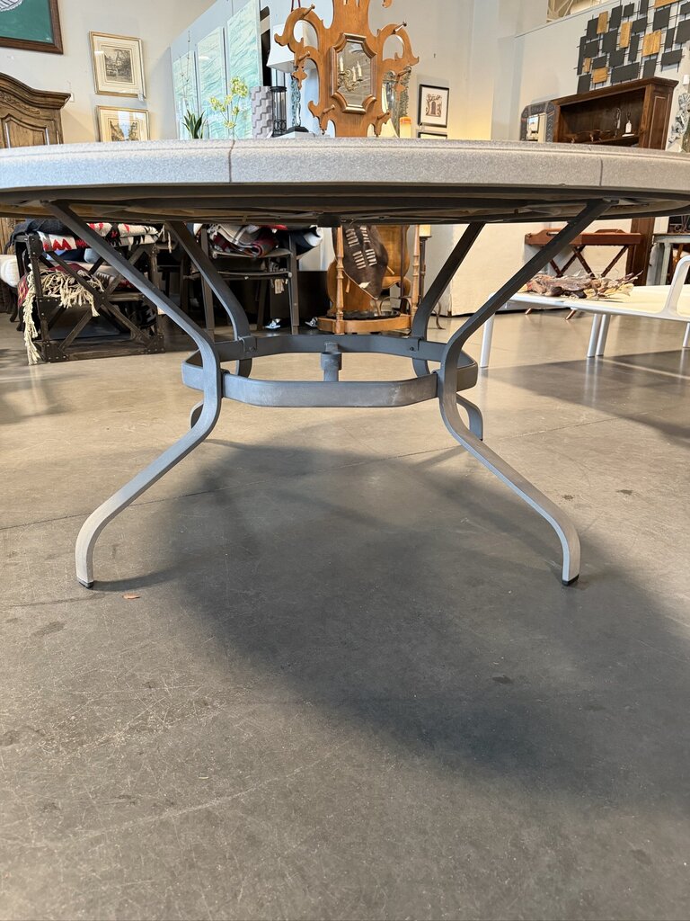 Tropitone Round Dining Set W/ 5 Sling Chairs- 63"