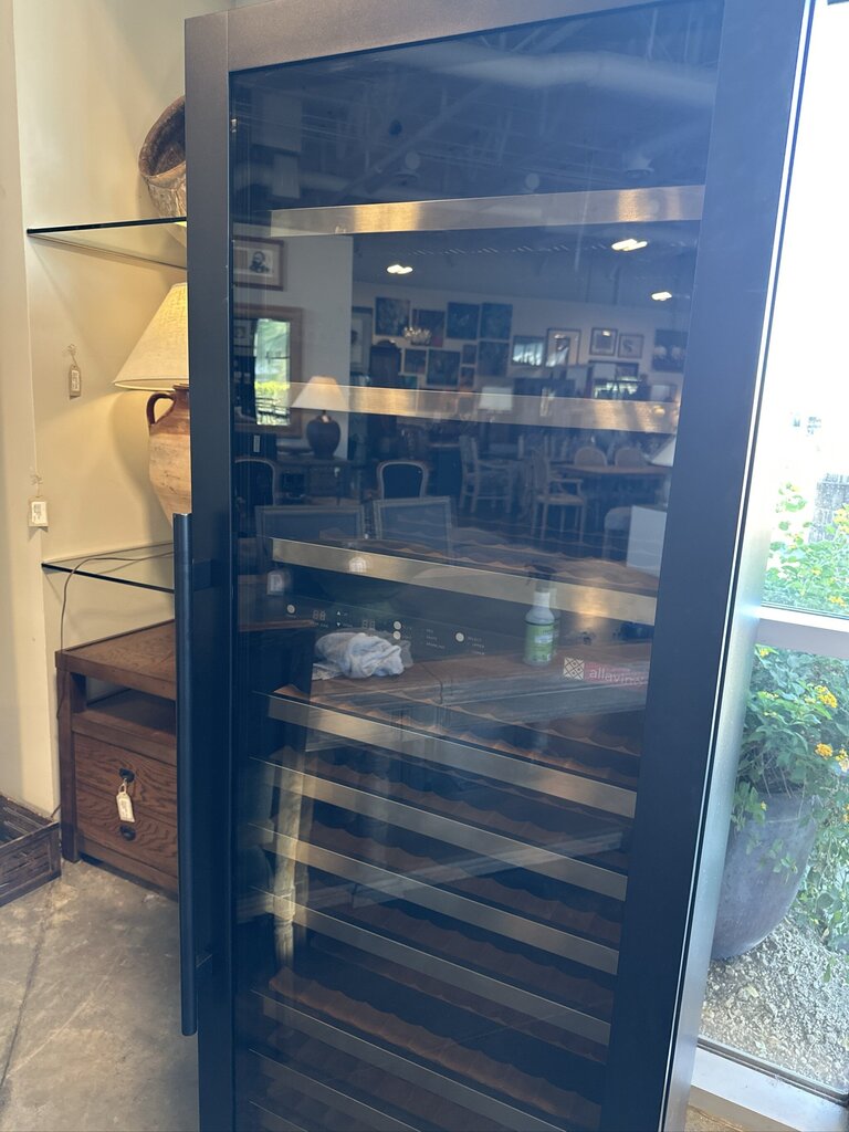 Allavino FlexCount 172-Btl.Dual Zone Wine Refrigerator -24X29X72