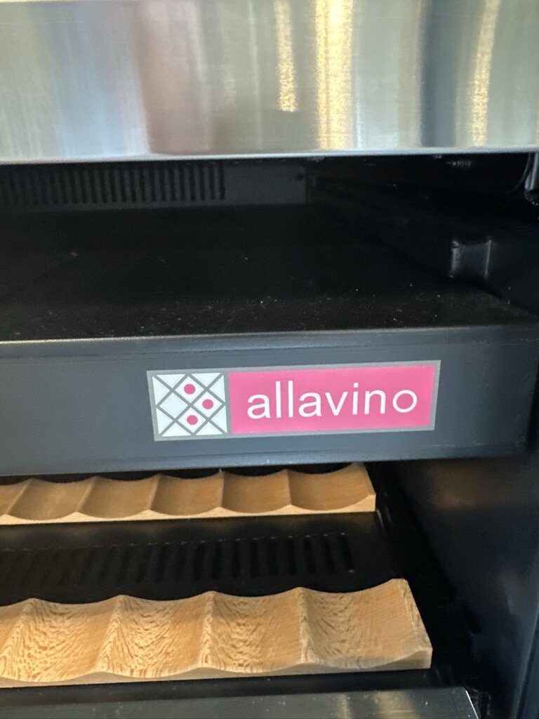 Allavino FlexCount 172-Btl.Dual Zone Wine Refrigerator -24X29X72