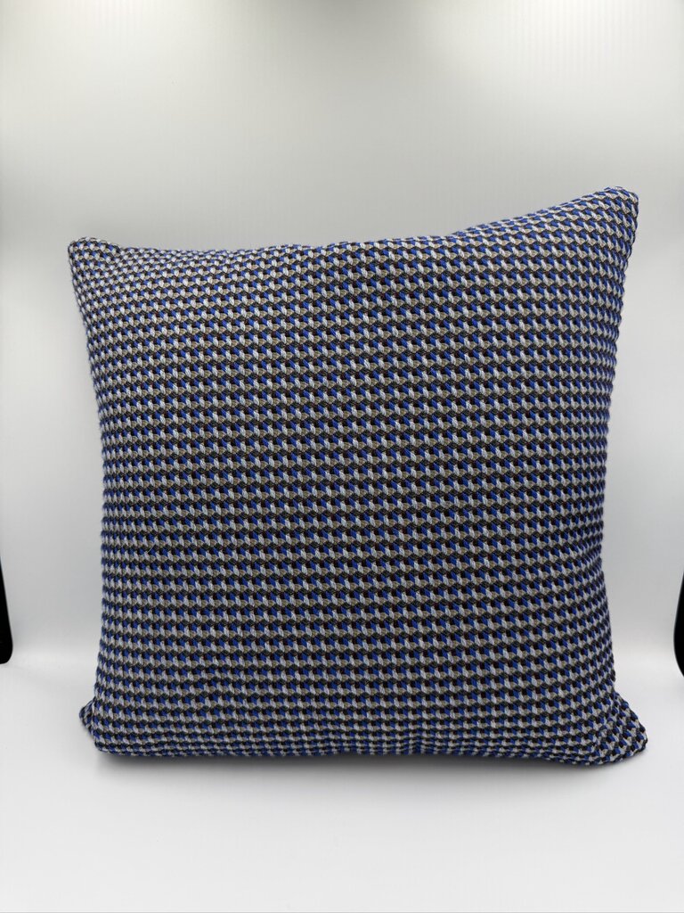 DWR Maharam Oxbow Pattern Blue Pillow- 17X17