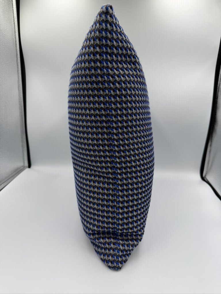 DWR Maharam Oxbow Pattern Blue Pillow- 17X17