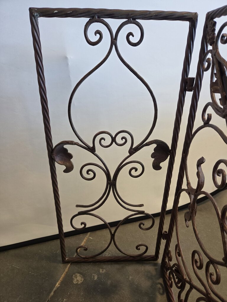 Iron Fireplace Trifold Screen (1) - 28X1X28H