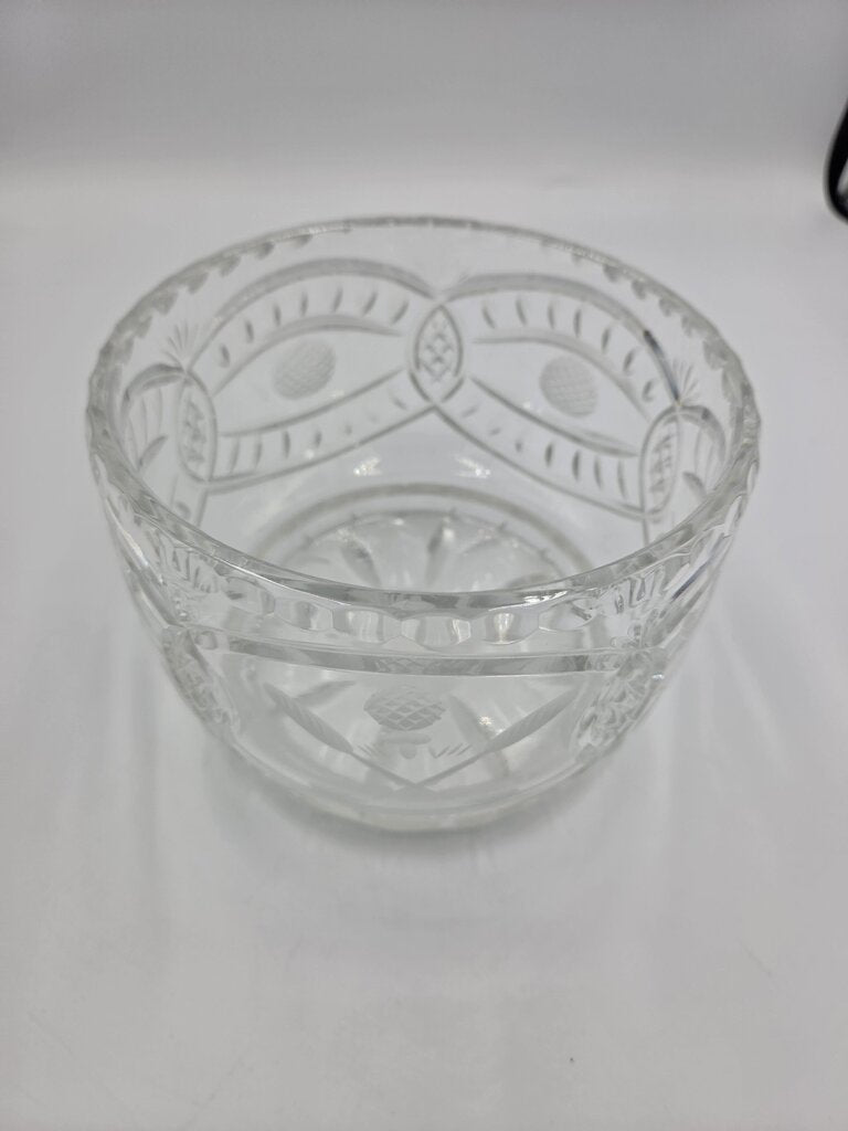 Round Crystal Bowl- 6X6X5