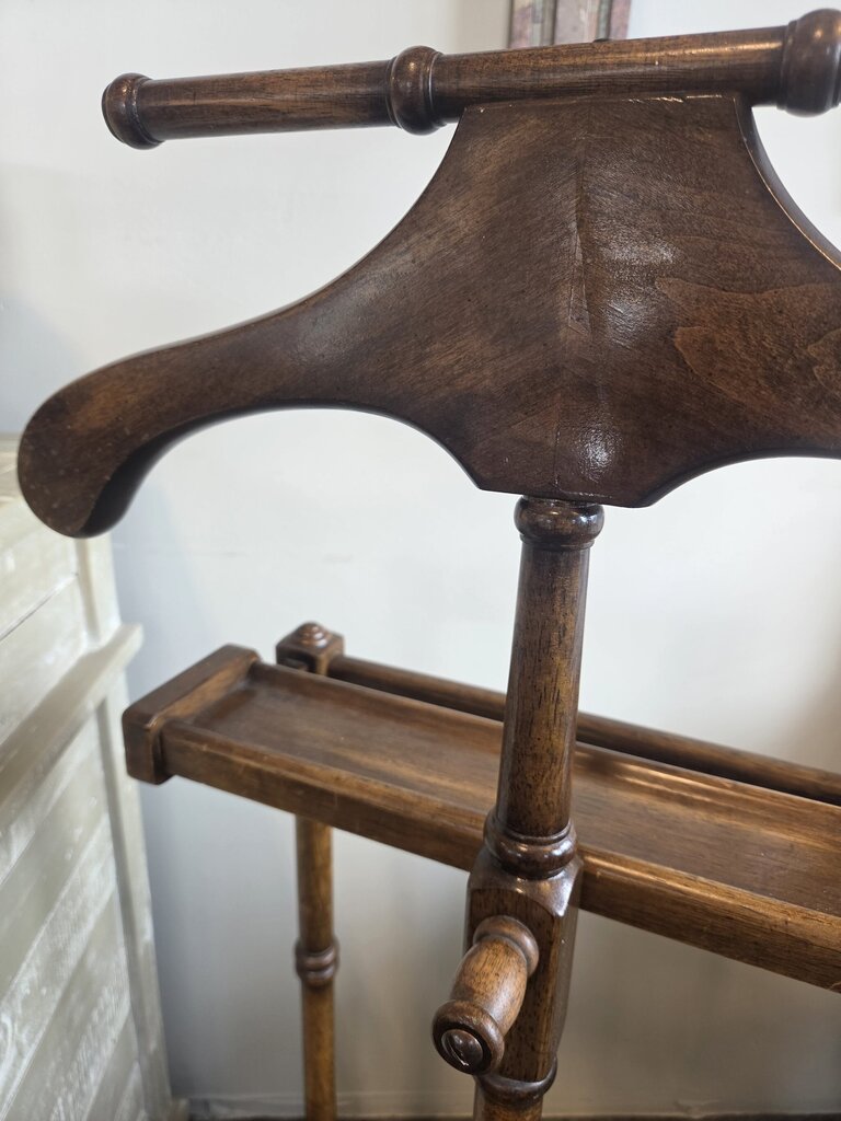 Vintage Butler Valet Stand- 19X12X44H