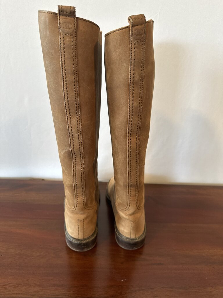 Vintage CHANEL Resort 2011 Nubuck Leather Lace-Up Tall Riding Boots 38.5