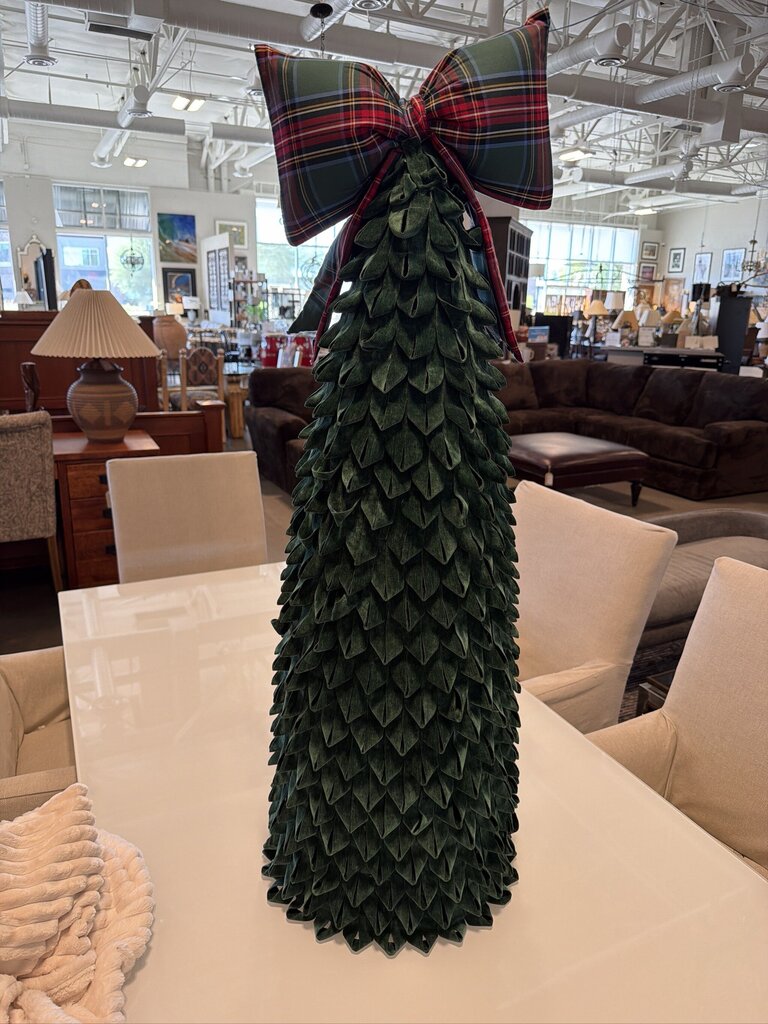 Velvet Ribbon Christmas Tree |||-