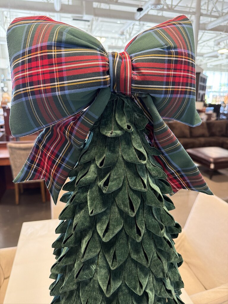 Velvet Ribbon Christmas Tree ||-