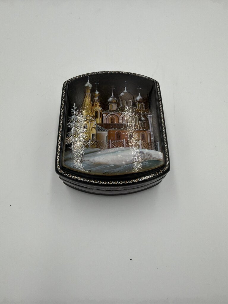 Vintage 1993 Fedoskino Russian Lacquer Box by Mikhail Prokofiev - "Winter" Landscape