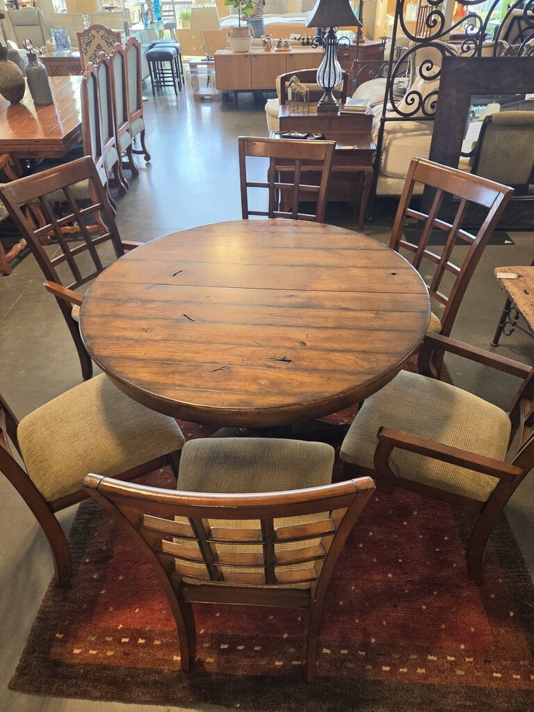 Century Furniture Oval Dining Table W/ Leaf- 48X48-68"