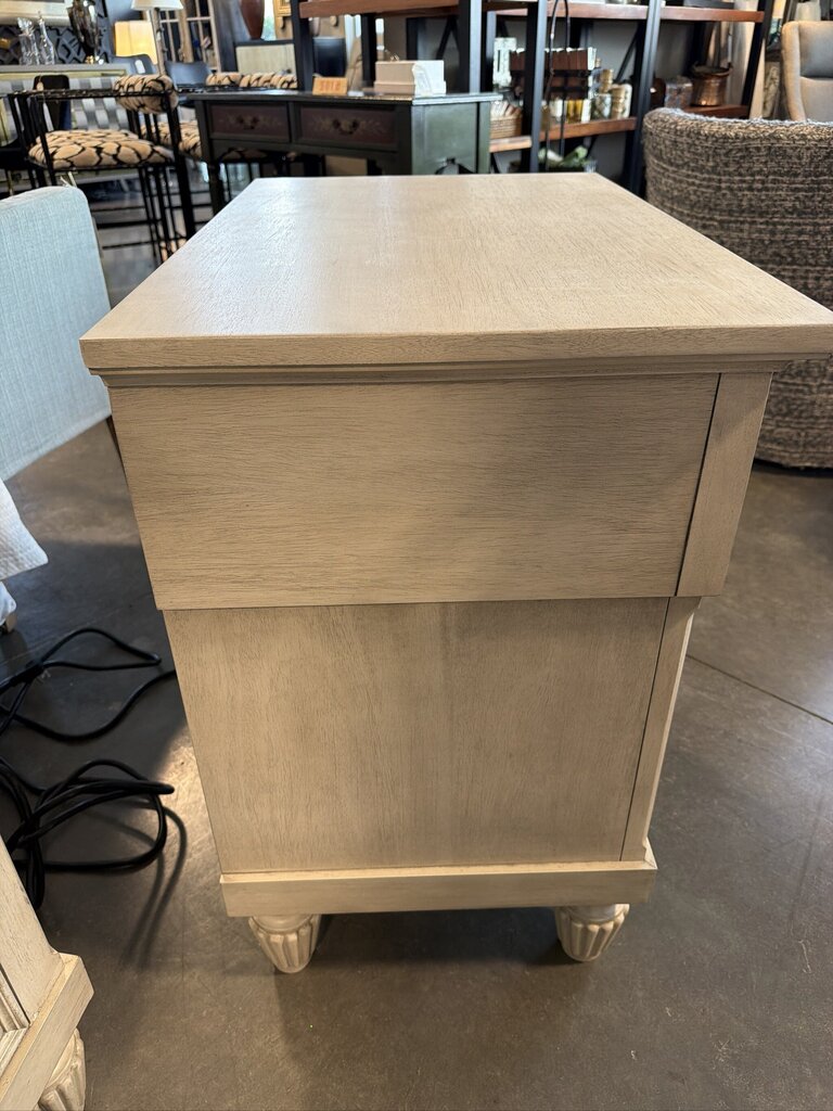 American Drew Grand Bay Augustine 3-Drawer Nightstands- Pair- 28X18X29H