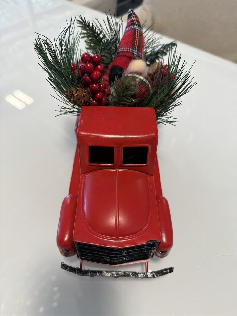 Red Metal Truck W/ Christmas Tree |- 8X4.5X5