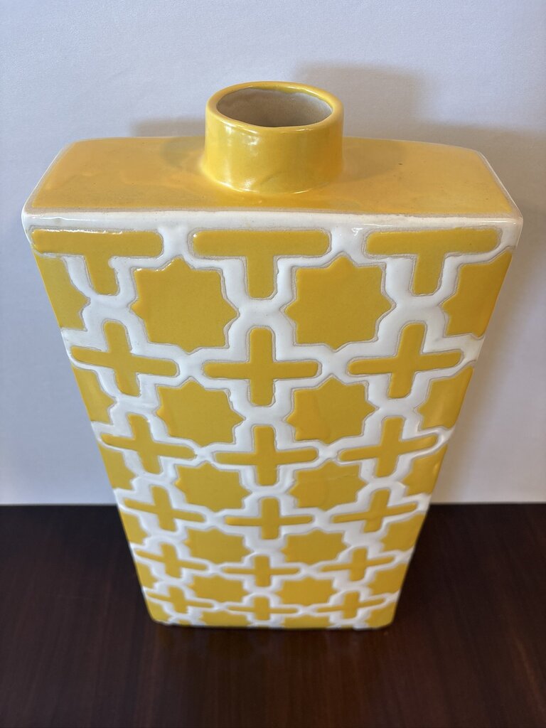 3 Hands Corp Yellow & White Decanter W/ Lid- 9.5X4X19.5