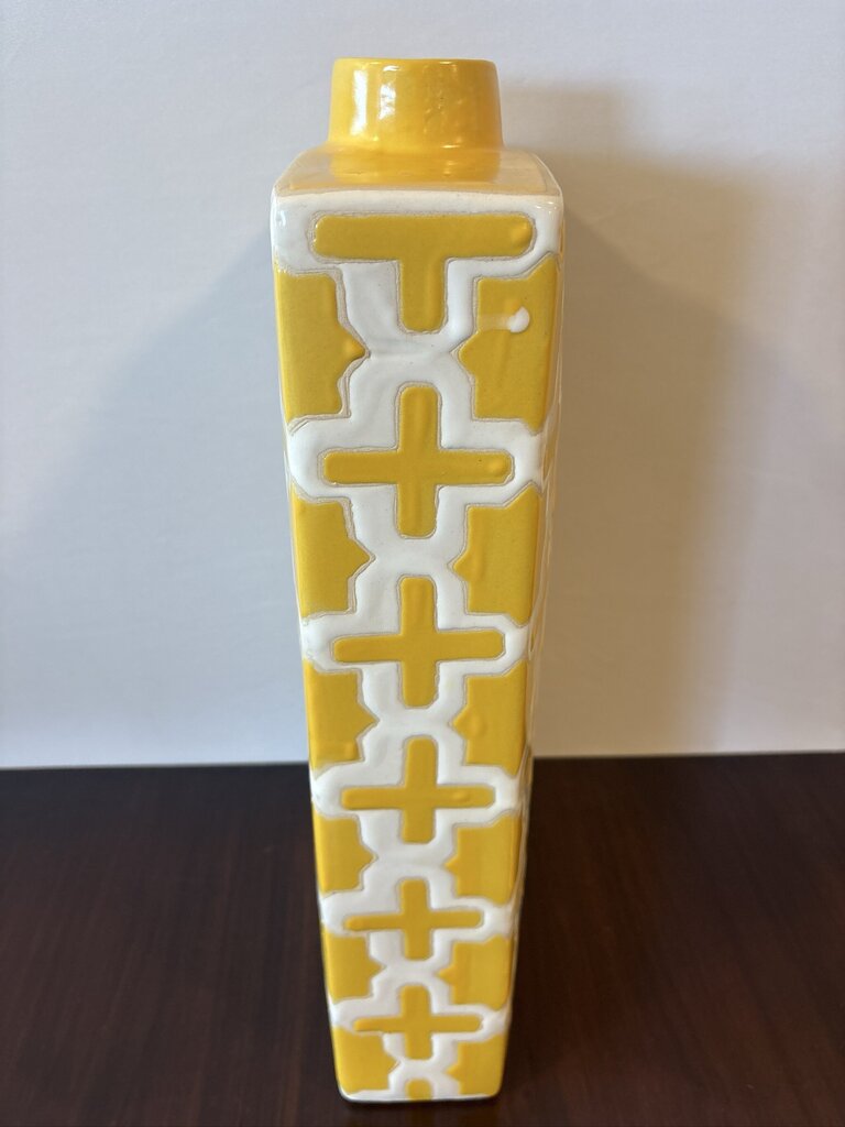 3 Hands Corp Yellow & White Decanter W/ Lid- 9.5X4X19.5
