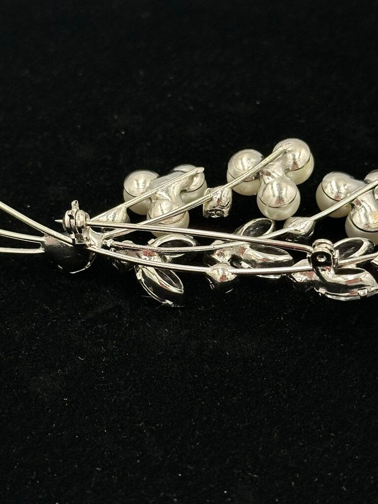 Vintage Pearl & Rhinestone Brooch