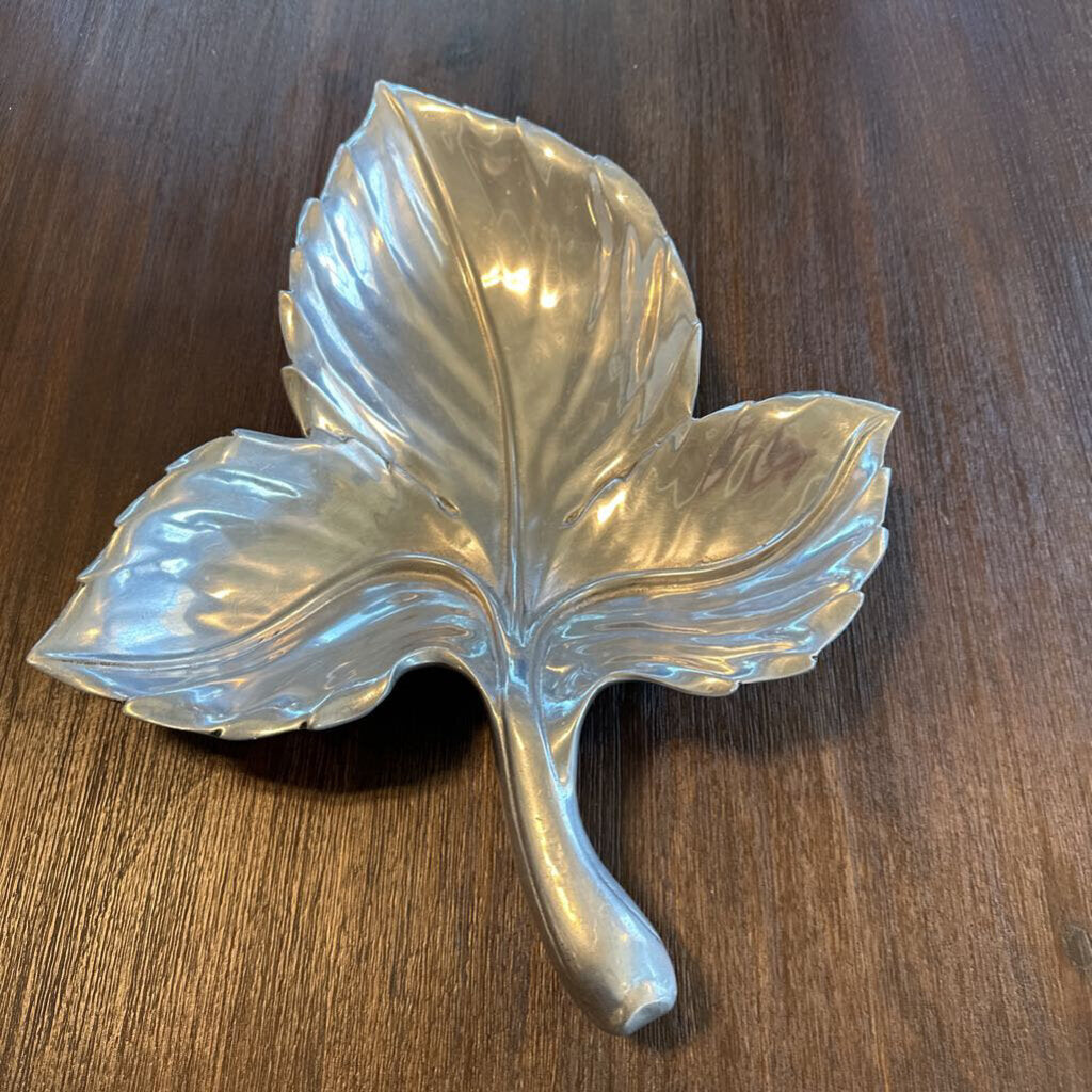Royal Hickman Pewter Leaf