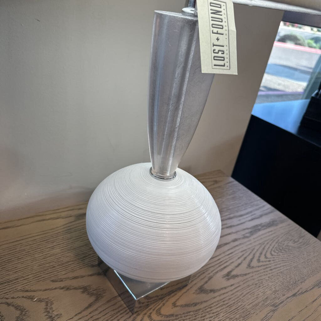 Van Teal Odessa Lamp- 33H