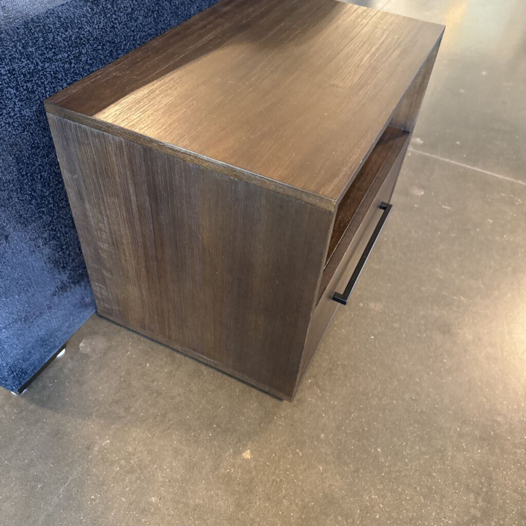 Safavieh Poesy 1 Drawer Nightstand- Pair- 25X16X18H