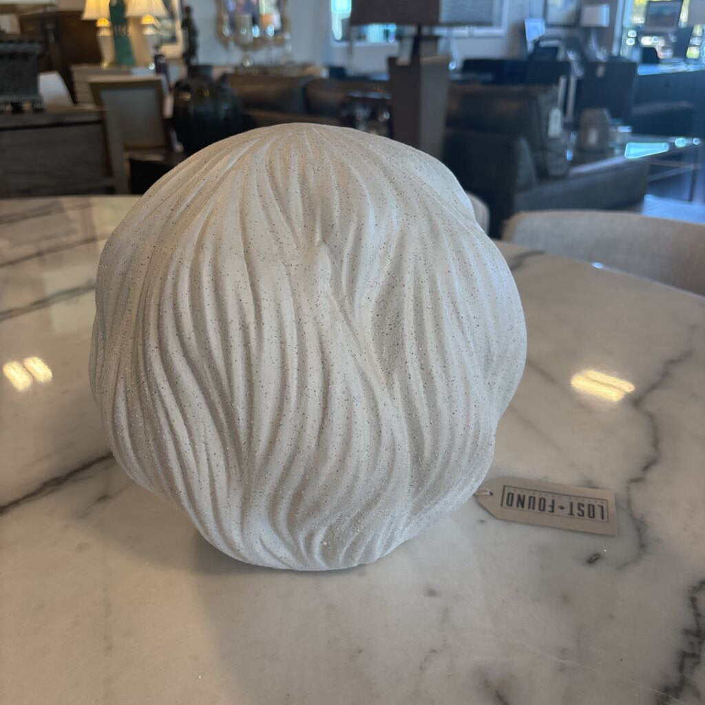White Speckled Textured Ball - 9.5H