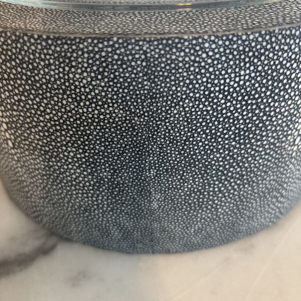 Grey Shagreen Candle Holder W/Candle- 10X12.5H