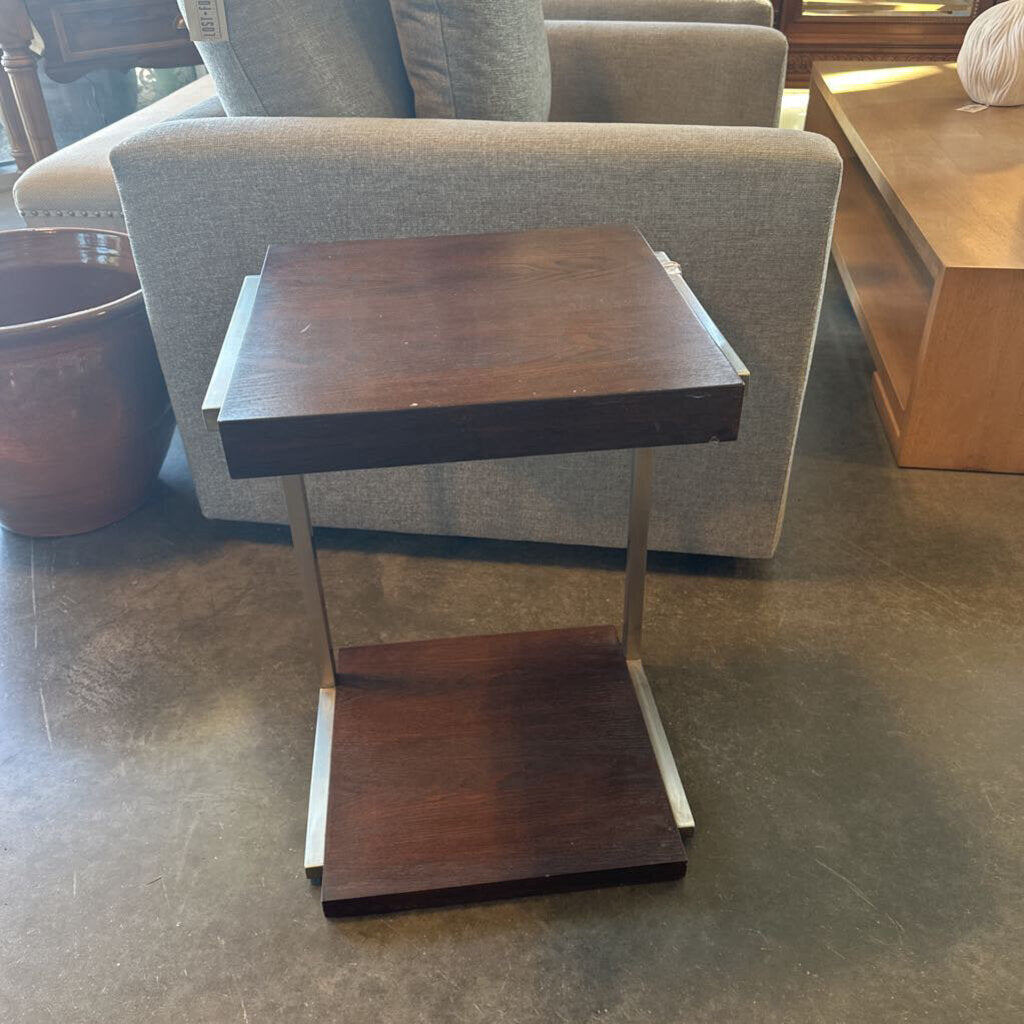 Sunpan Wood & Chrome C Table- 17.5X16X24.5H