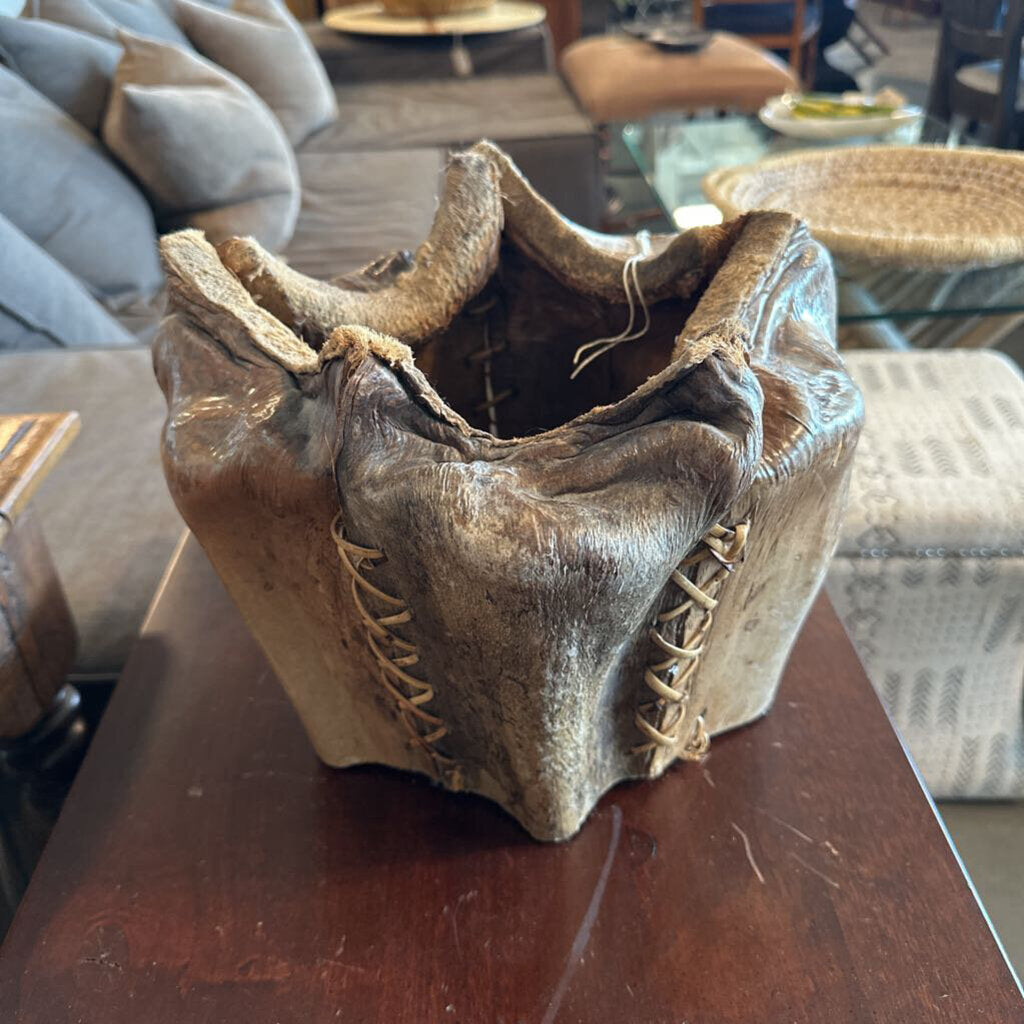 Palm Bark Pot- 11X11X10H
