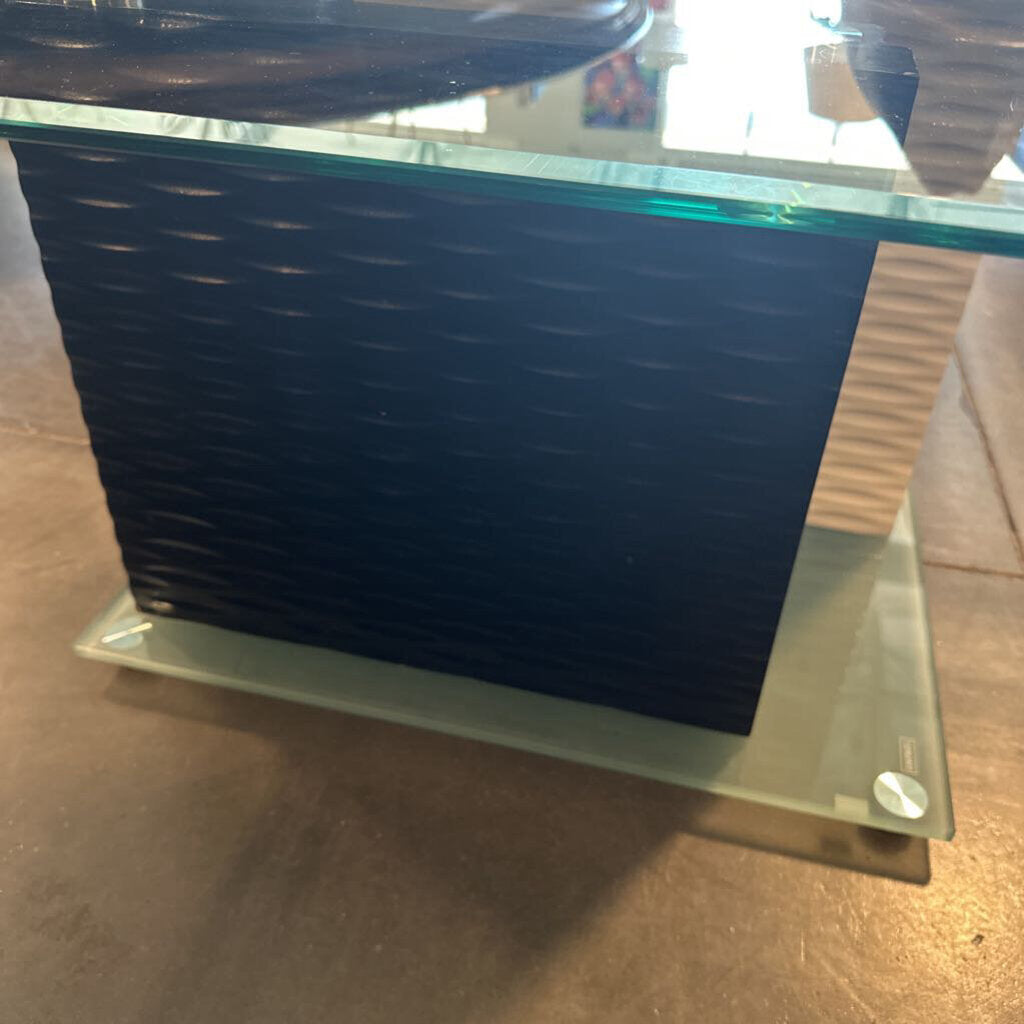 Z Gallerie Rectangular Glass Coffee Table W/ Black & White Base- 51x27X17.5H