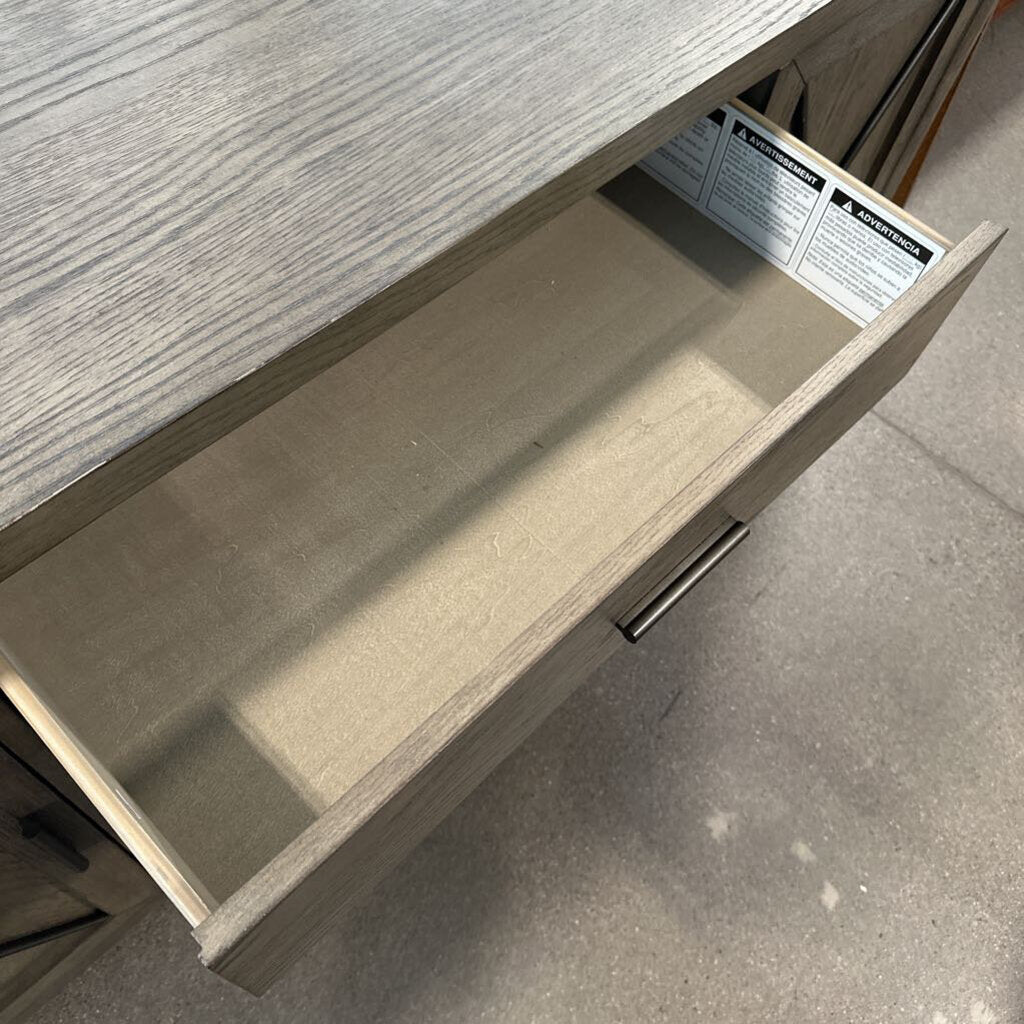 Hammary West End Entertainment Console - 66X18.5X30.5 - AS IS