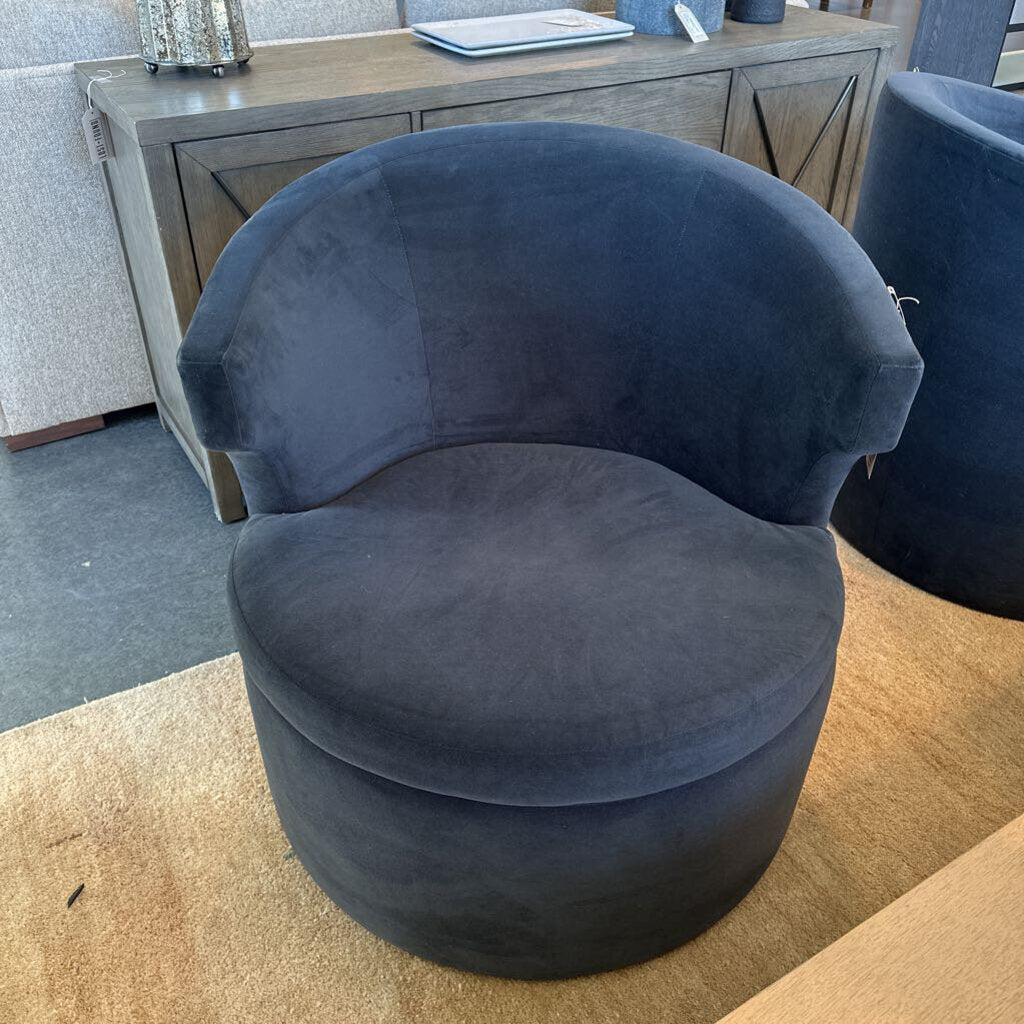 Trend Contract Furnishings Midnight Swivel Chair- AS IS