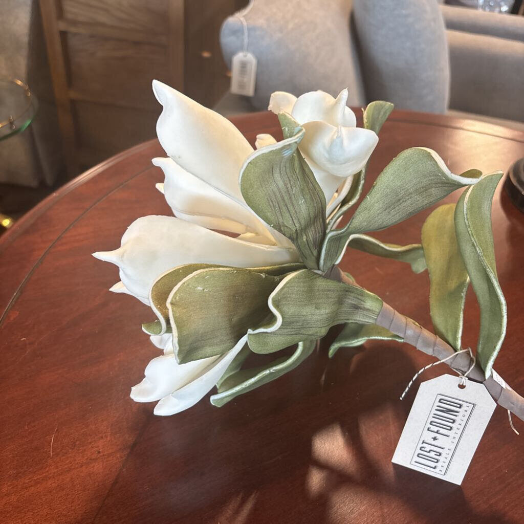 White Flower Stem - 18"