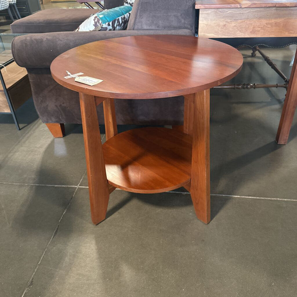 Ethan Allen New Impressions Round Side Table- 28X26H