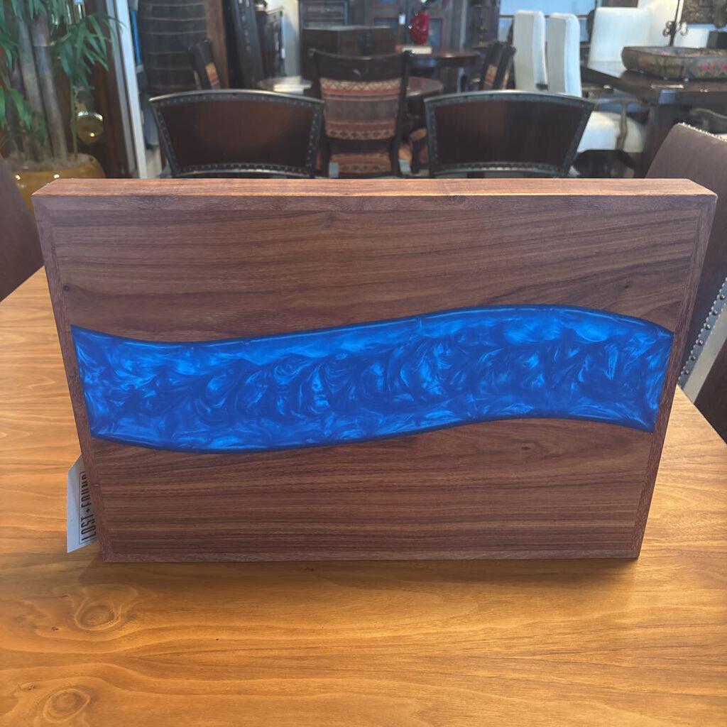 Lester Tukan Walnut Tray W/Resin Inlay13X19X2.5H