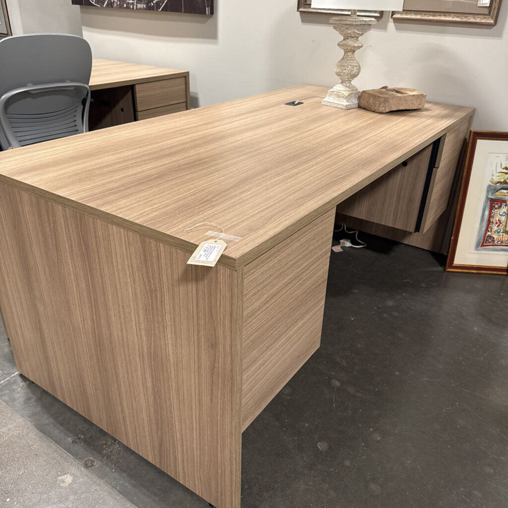 Global Furniture Group Global Office Desk- 36X72X29H- AS IS