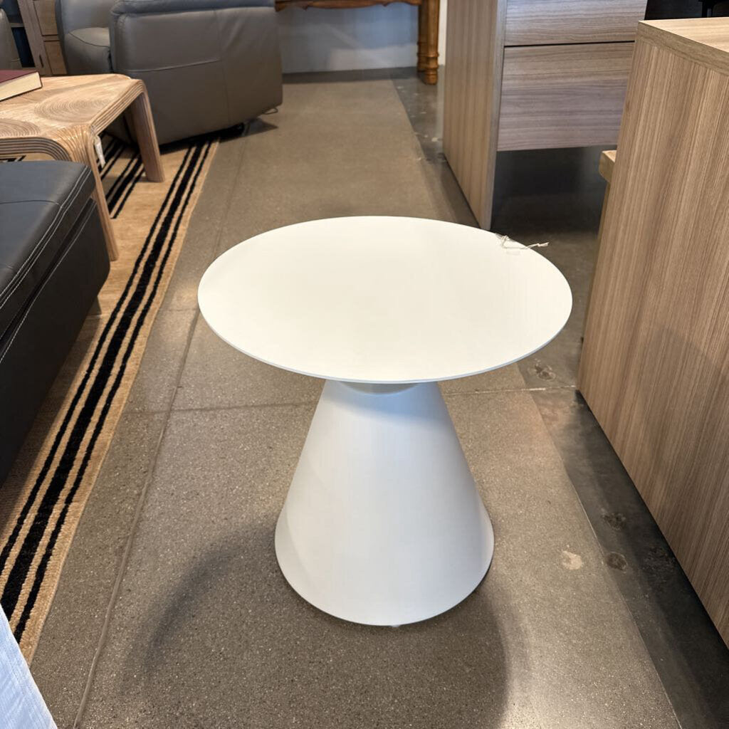 Joybird Vista Outdoor Side Table- 20X20X19.5H