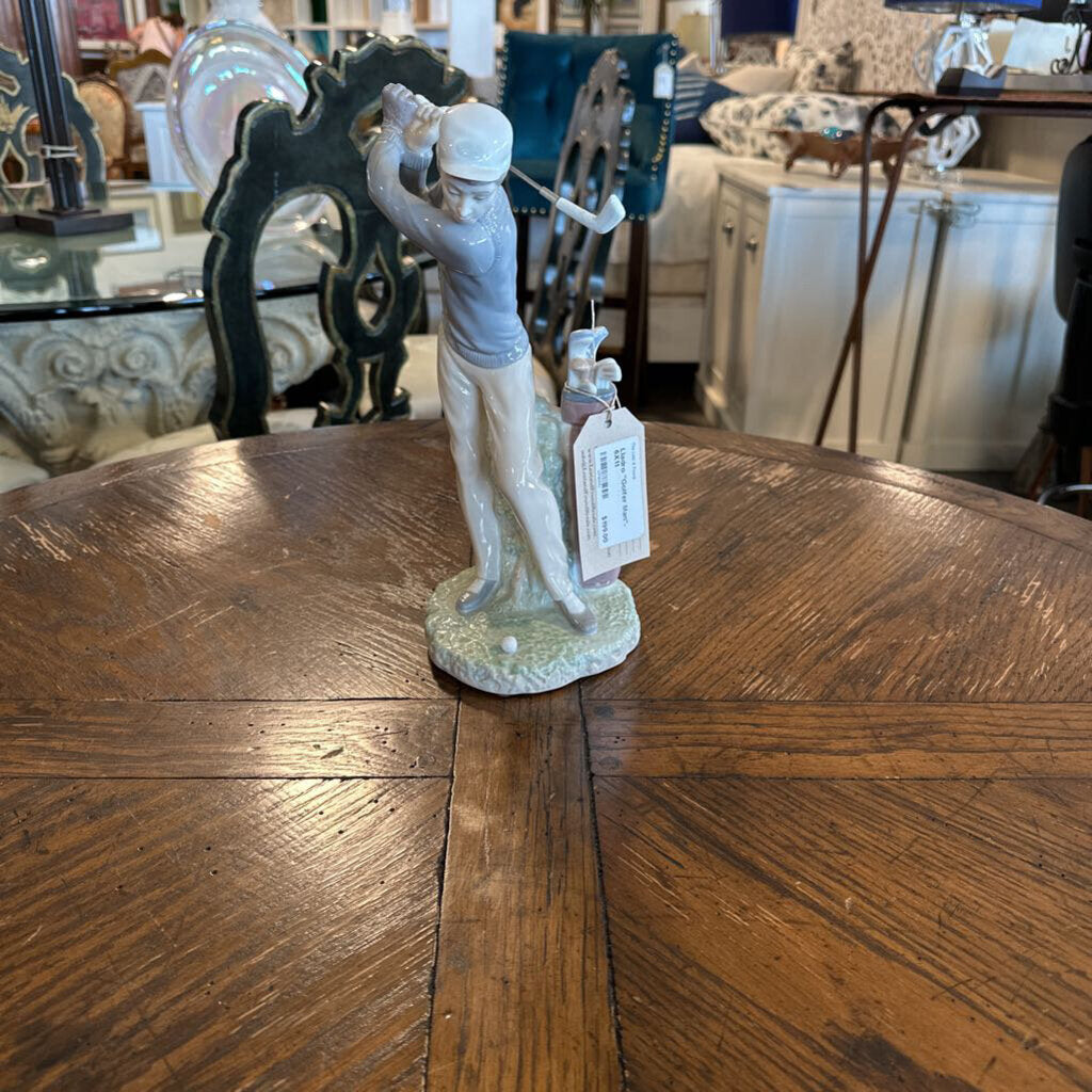 Lladro "Golfer Man"- 6X11