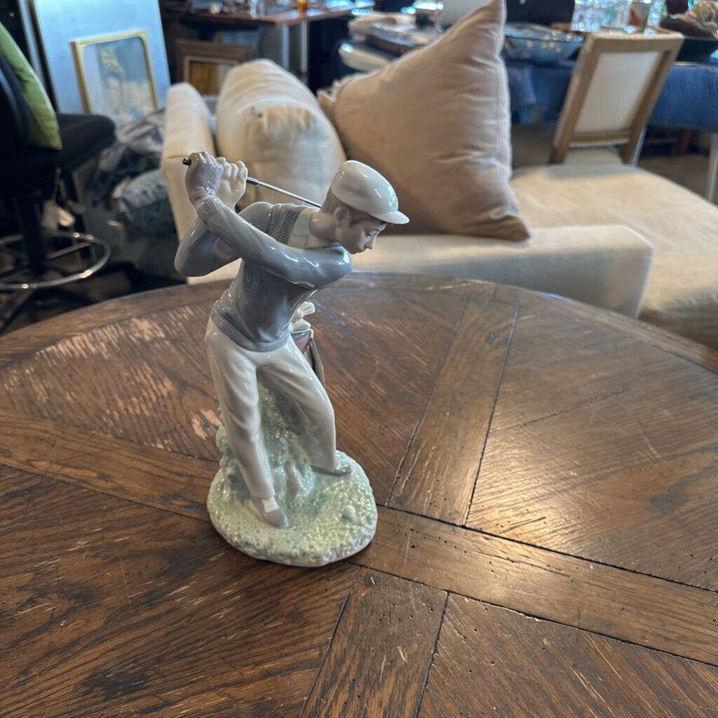 Lladro "Golfer Man"- 6X11