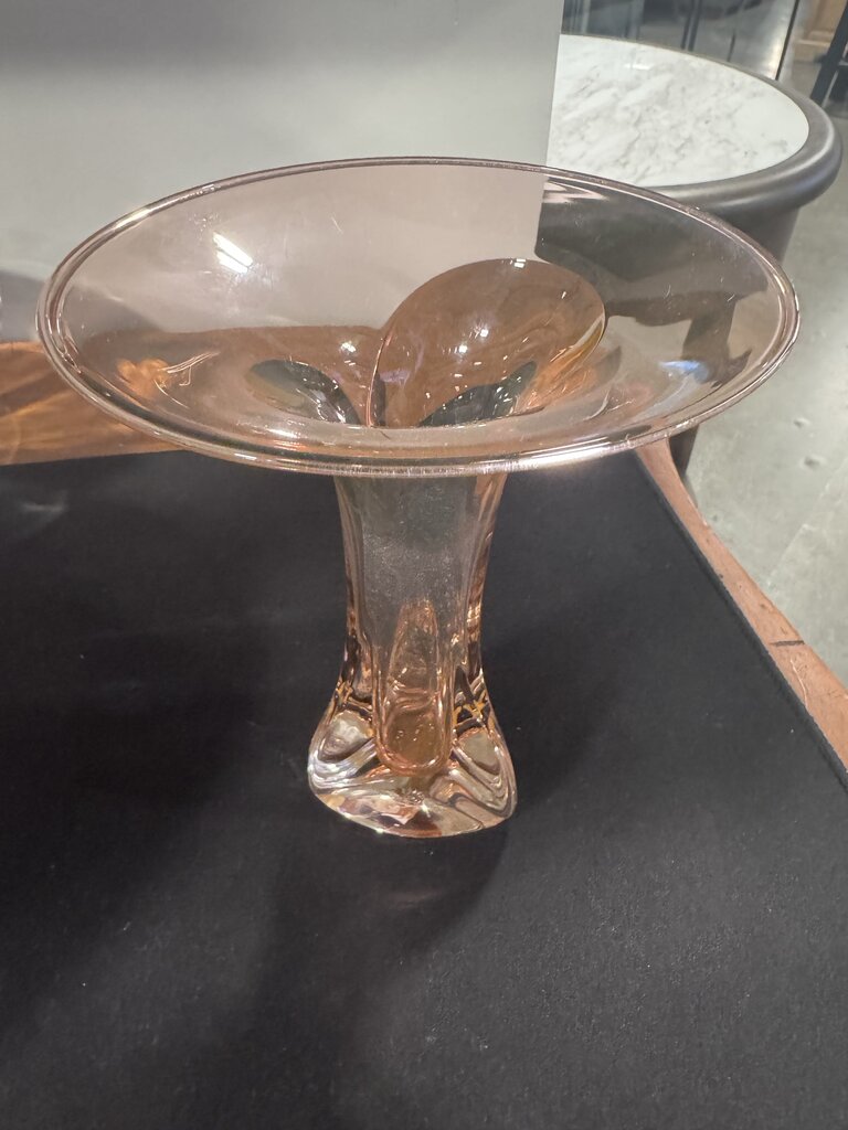 Jonathan Winfisky Pink Tulip Vase- 6X7.5H