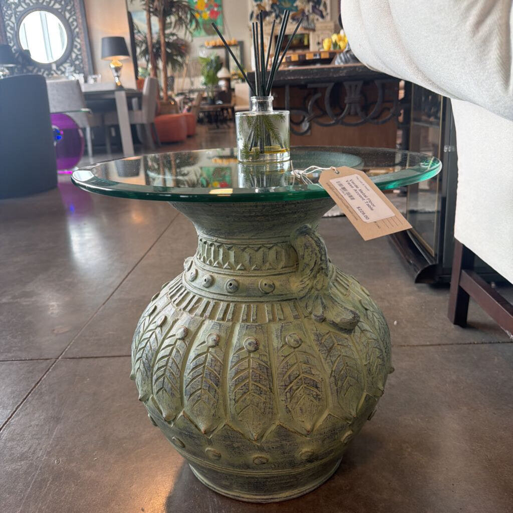Verde Metal Floor Vase Accent Table