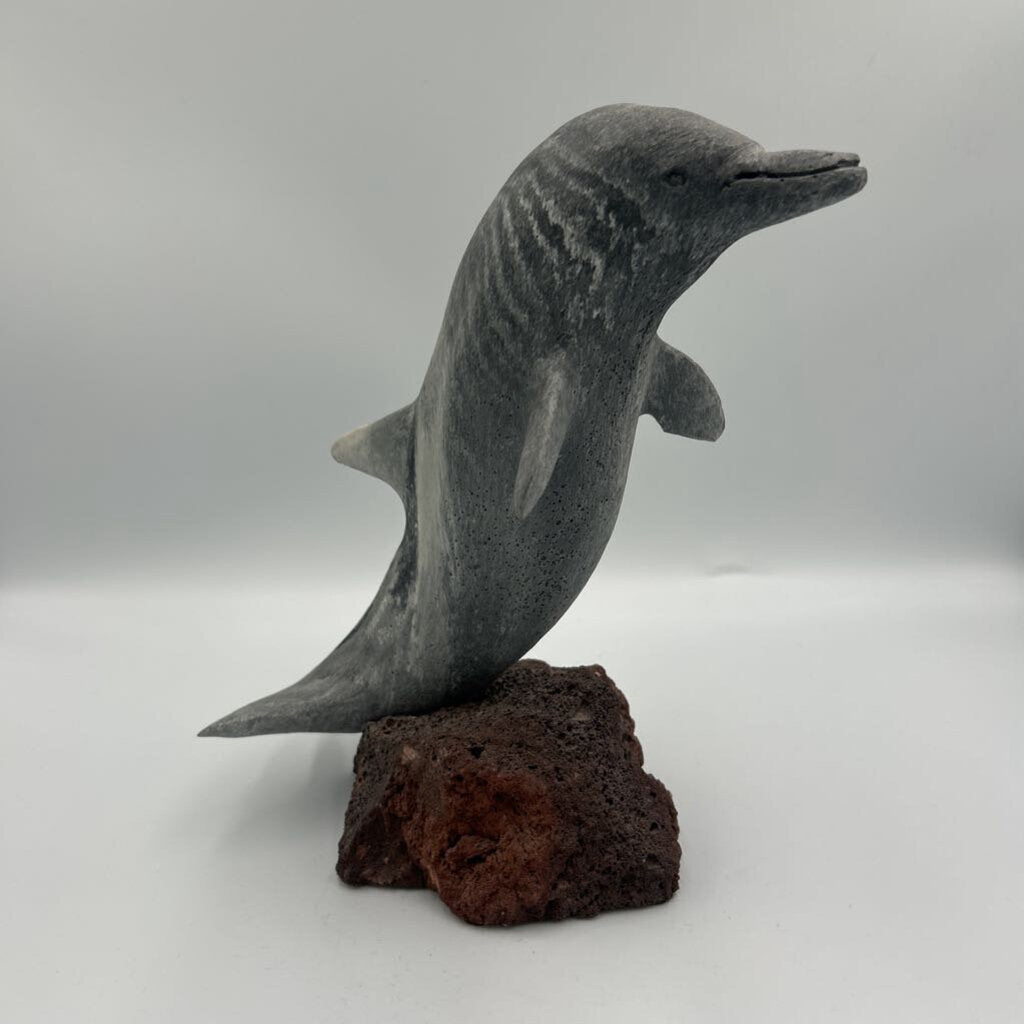 Dolphin on Lava Rock Signe by NW- '93 (890/1006)