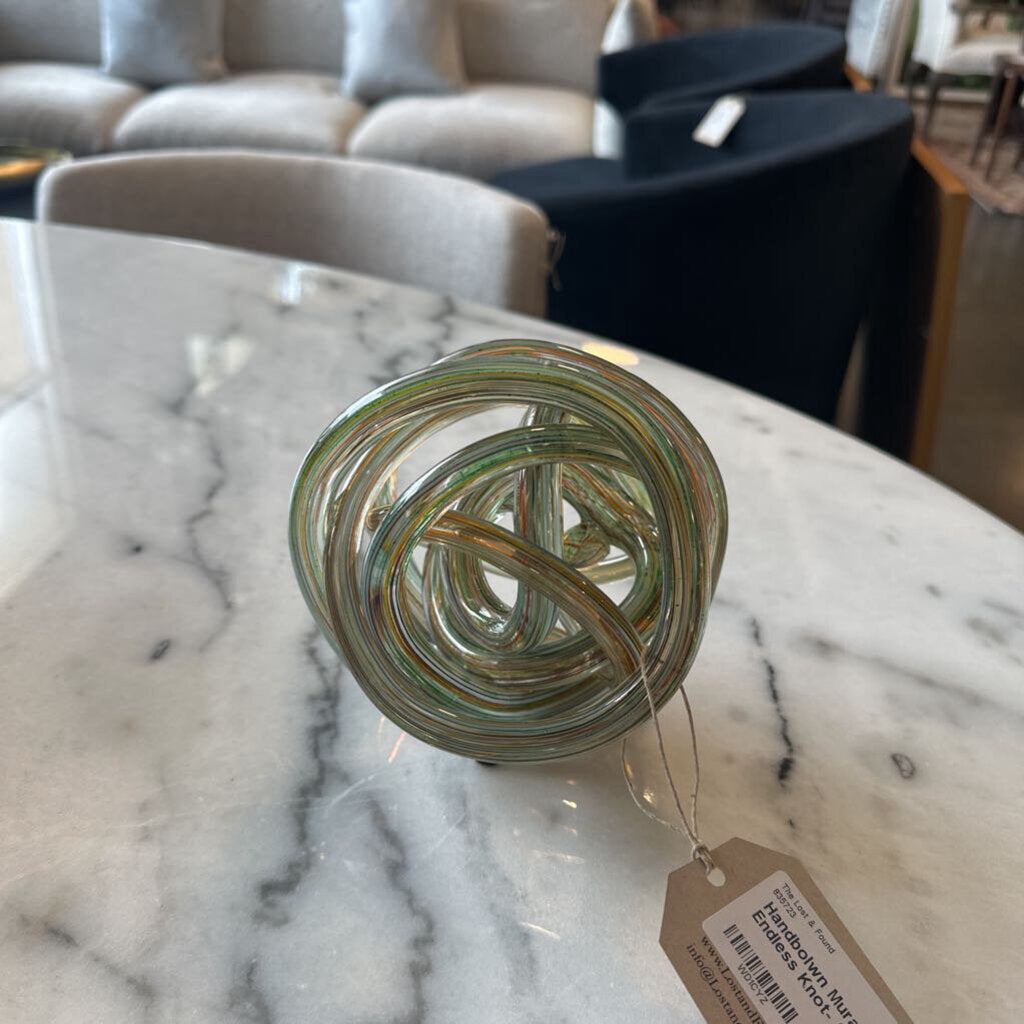 Handblown Murano Endless Knot- 6X5X6